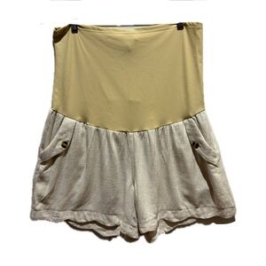 Maternity New with Tag Beige Linen Shorts Ladies size 2 XL